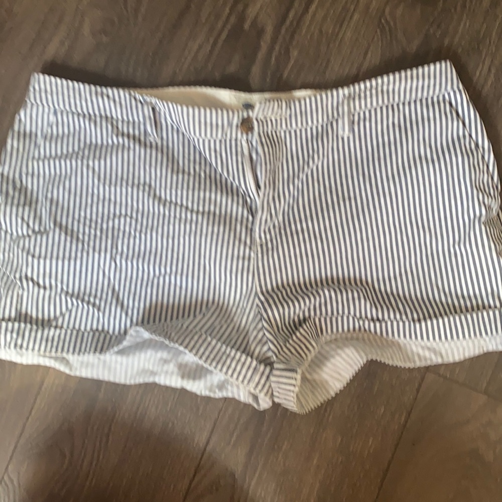 Old Navy shorts